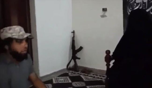 عضو النصره همسر خود را تنها گذاشت و گریخت!