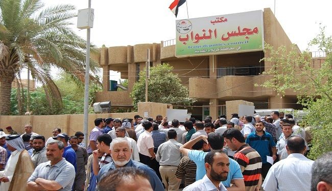 الأمن يحبط محاولة مندسين لإثارة الشغب بين المتظاهرين في كربلاء