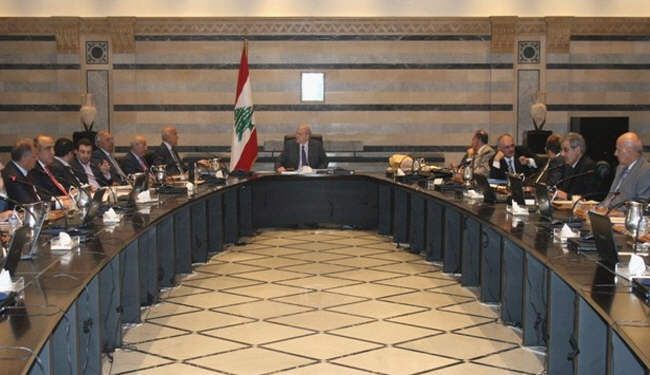 مجلس الوزراء اللبناني يفشل في ايجاد مخرج لازمة النفايات
