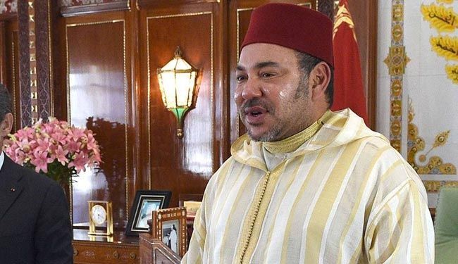 فرنسا توقف صحافيين اثنين بتهمة 