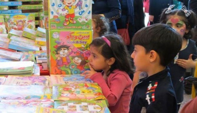 إقبال اطفال الصين على كتب ايران المصوّرة