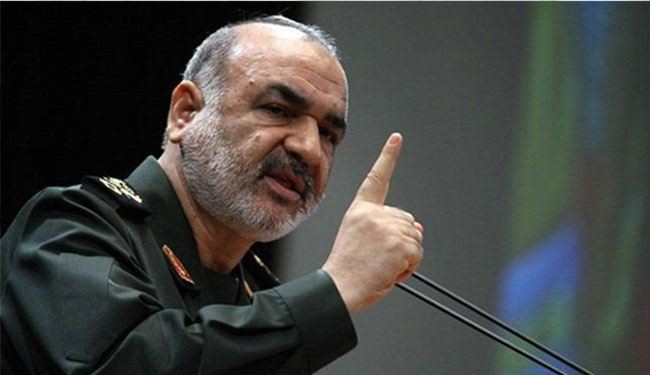 العميد سلامي: سنقطع اليد التي تلجأ للخيار العسكري ضد ايران