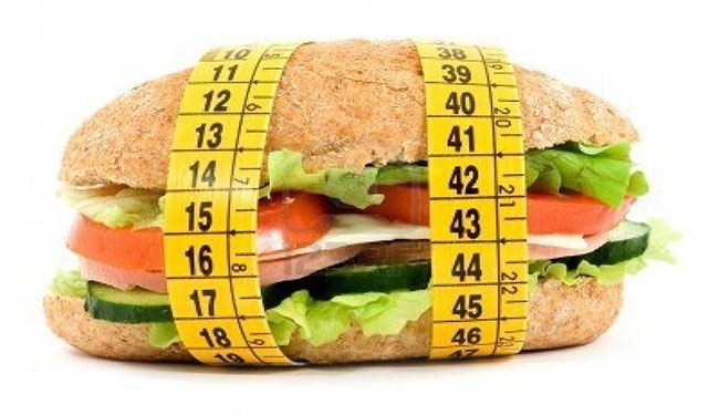 الرجيم أكثر خطورة من السمنة.. فما السبب؟