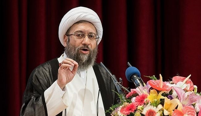 لاريجاني ينتقد تأجيج السعودية للفتنة بين المسلمين