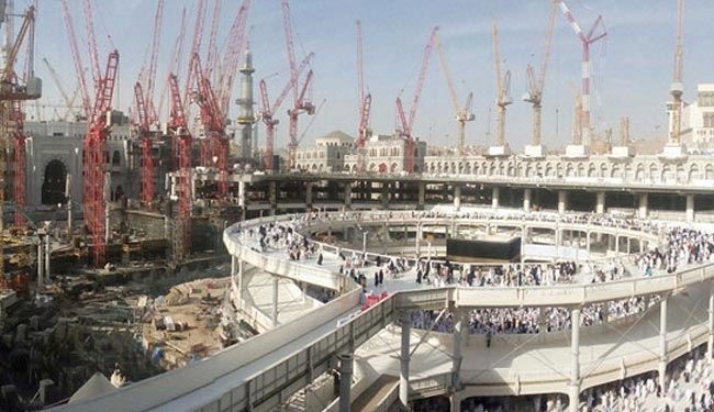 آل سعود درحال نابود کردن هویت مکه است