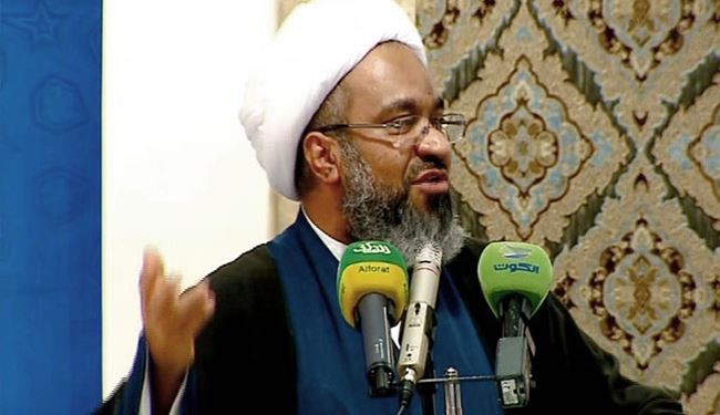 غضب كويتي من دفاع عالم دين عن 