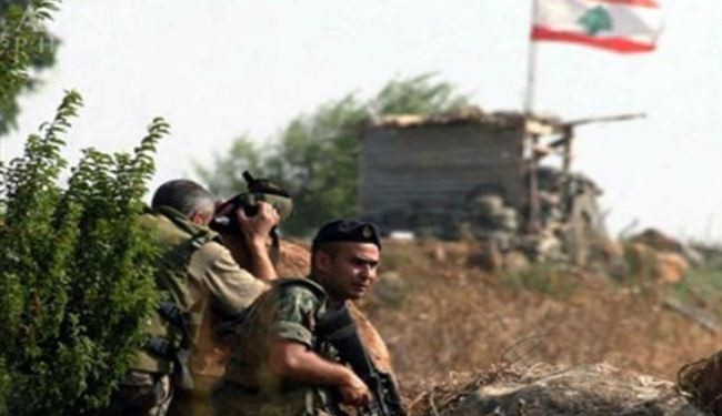 الجيش اللبناني يقصف جرود عرسال ويدمر مركزا لـ