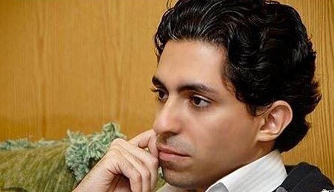 منح المدون السعودي المعتقل رائف بدوي جائزة 