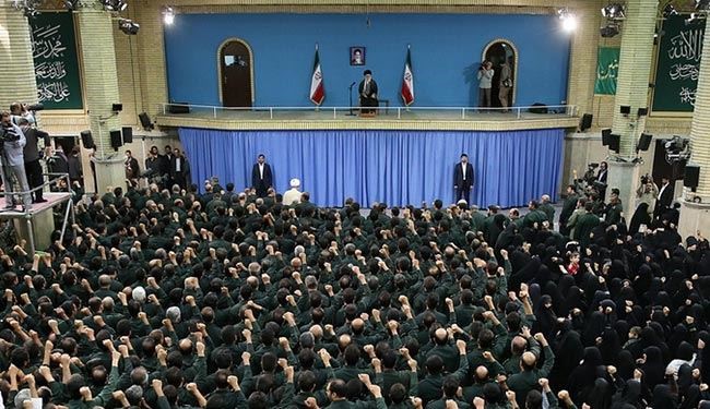 آية الله خامنئي: التفاوض مع أميركا محظور