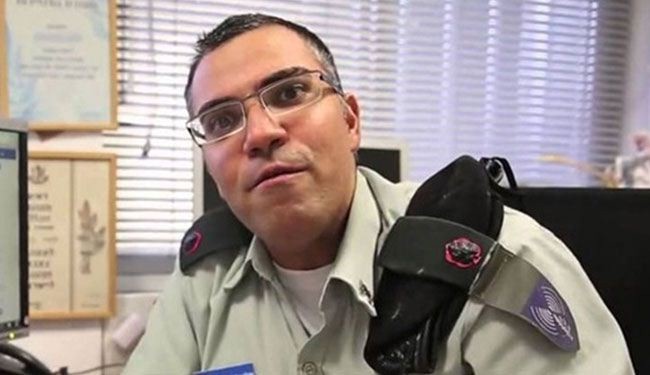 أفيخاي أدرعي يهنئ المسلمين بالعام الهجري وجنوده يقتلون الفلسطينيين!