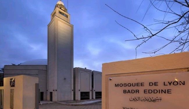 شیوۀ جدید برای هتک حرمت مساجد در فرانسه