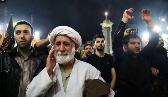 بالصور.. مراسم عزاء الإمام الحسين (ع) في ايران