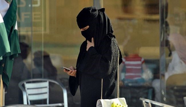 مسؤول سعودي يساوم مواطنا على شرف شقيقته