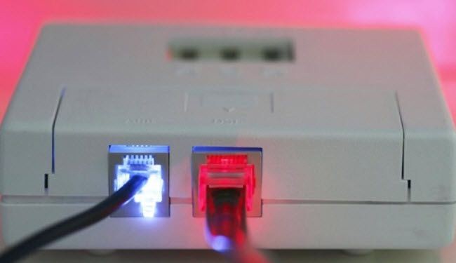 هاتفك الذكي يتسبب في بطء راوتر الإنترنت