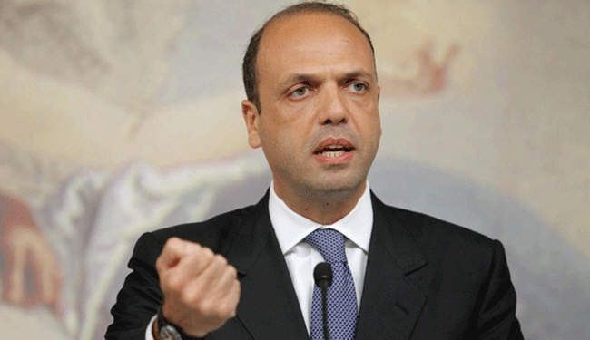 الحكومة الايطالية تعتزم حظر المساجد غير المرخصة