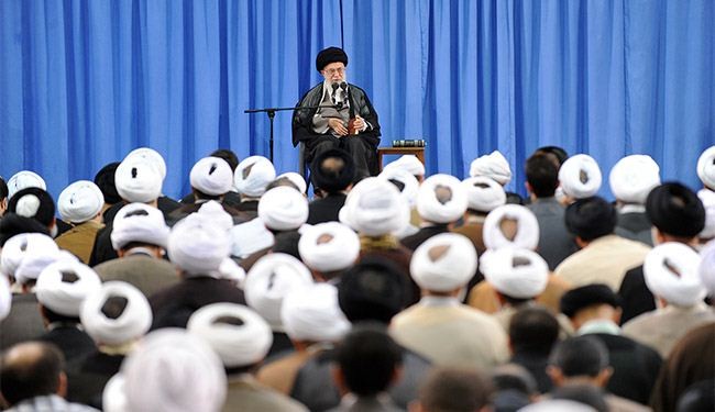 آية الله خامنئي: مسيرة الأربعين العظيمة مزيج من 