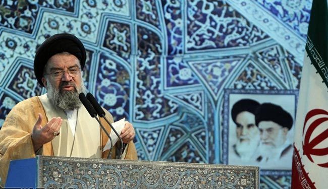 خطيب جمعة طهران: جريمة الجيش النيجيري، جريمة صهيونية