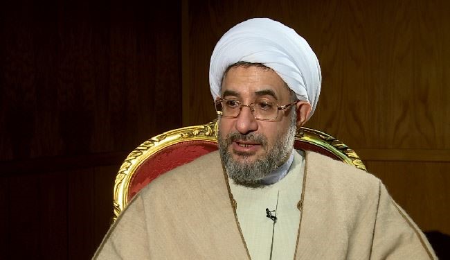 الشيخ الاراكي للعالم: هناك حركة فكرية متطرفة تحاول تمزيق امتنا