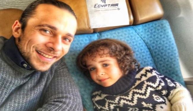 مصري يسترجع ابنه من زوجته السويسرية قبل أن تسلمه لداعش