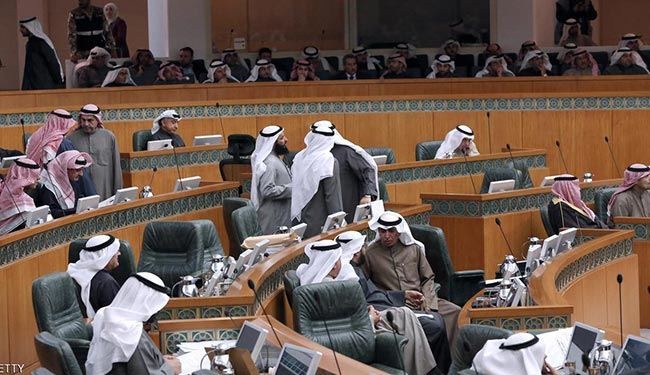 الكويت.. نواب يقاطعون جلسة البرلمان احتجاجا على احكام 