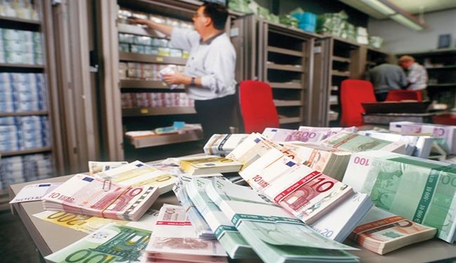سويسرا أفرجت عن الأرصدة الإيرانية المجمدة في بنوكها