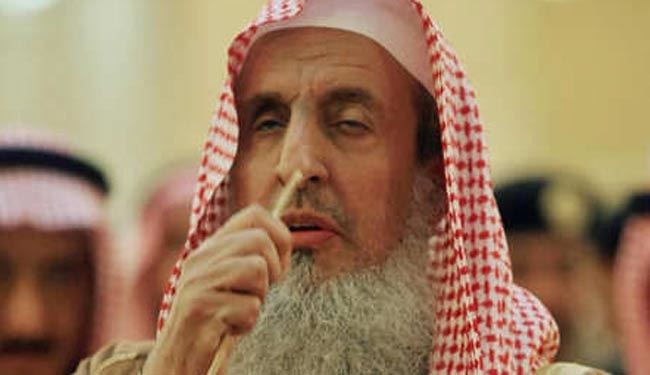 مفتی کل عربستان: صفوی‌ها را متوقف کردیم!