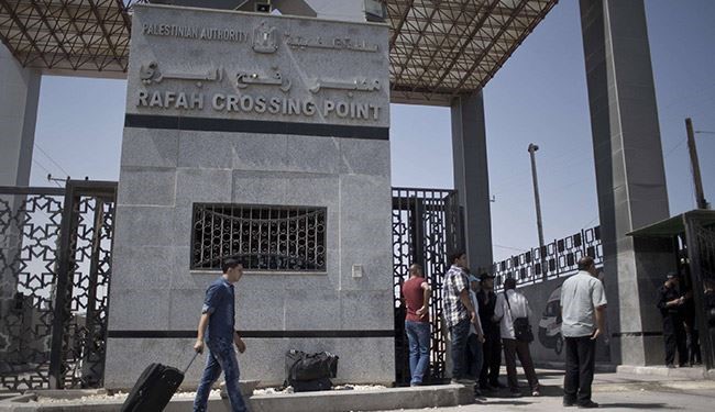 مصر تغلق معبر رفح بعد فتحه 3 ايام للحالات الاستثنائية