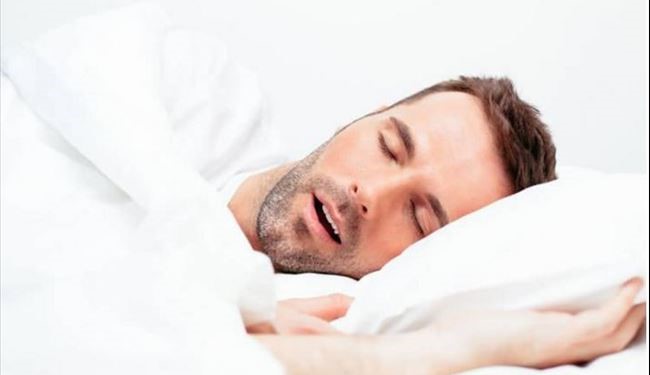 أتنامون وفمكم مفتوح؟ أنتم تعرّضون أنفسكم لهذا الخطر...