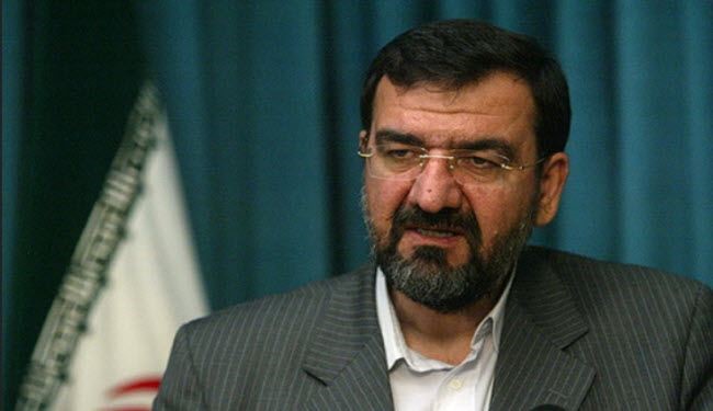 رضائي: سنكشف بالوثائق كيف تركنا عميل الـCIA يتجول في ايران!