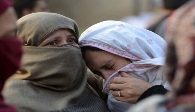 هيئة باكستانية تعتبر قانونا لحماية المرأة 