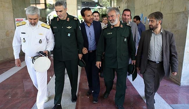 أينما نظرت اميركا بالخليج الفارسي فستجد بحرية حرس الثورة أمامها