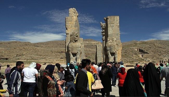 بالصور... كيف يقضي الايرانيون عيد النوروز؟