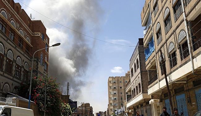 العدوان السعودي يواصل خرقه الهدنة لليوم الثاني