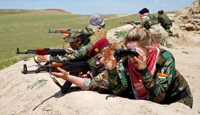 تصاویر؛ گردان زنان و دختران پیشمرگه آمادۀ نبرد با داعش