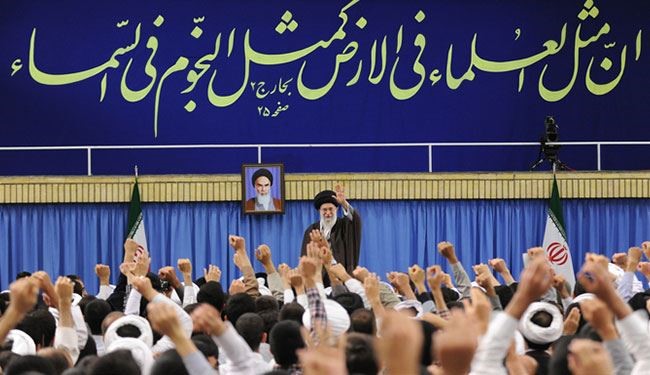 قائد الثورة: الاجواء الافتراضية ساحة حرب حقيقية