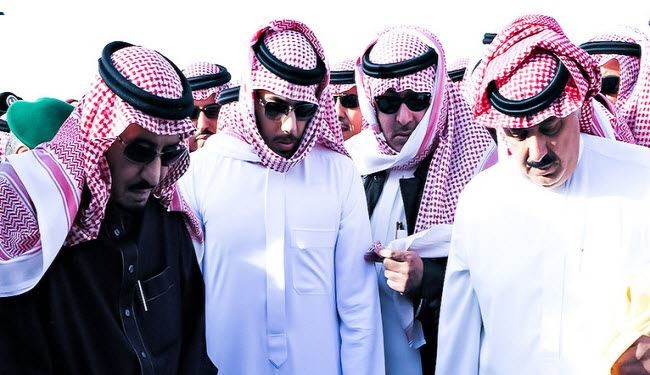 لماذا تخشى دول مجلس التعاون ايران؟!