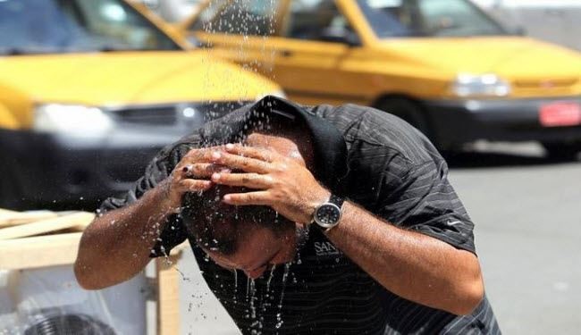 بالصور... أسهل 10 طرق لترطيب المنزل بدون تكييف