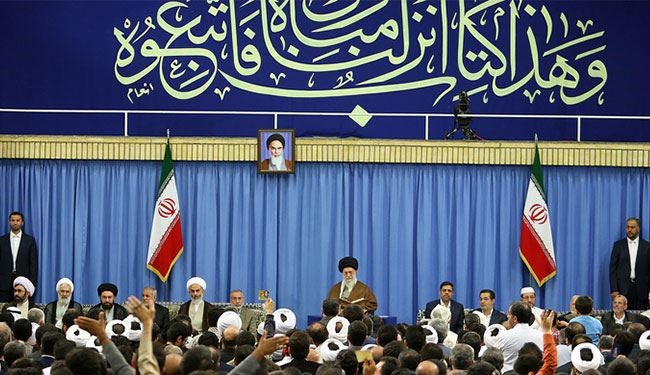 قائد الثورة: بعض الدول الاسلامية تخون الامة وتمضي وراء الطواغيت