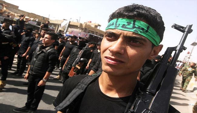 مقاتلو الصدر يجوبون شوارع المدينة بعد التفجيرات