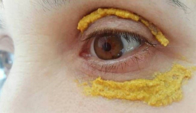 معجزۀ زردچوبه بر روی پوست صورت!