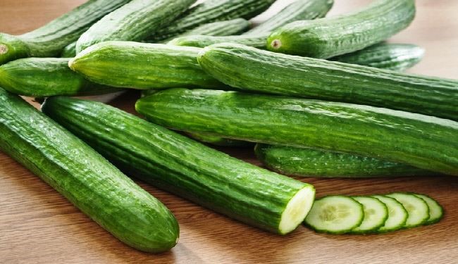كيفية استخدام الخيار لعلاج حب الشباب