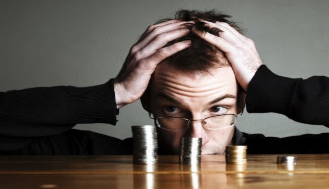 9 أخطاء تمنعك من أن تصبح ثريا
