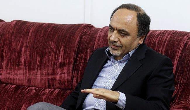 ابو طالبي: السعودية تقف وراء مايحدث في البحرين