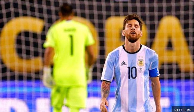 #اعتزال_ميسي_دوليا يلهب مواقع التواصل الاجتماعي