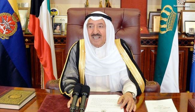 امير الكويت يهنئ العراق بتحرير الفلوجة من 