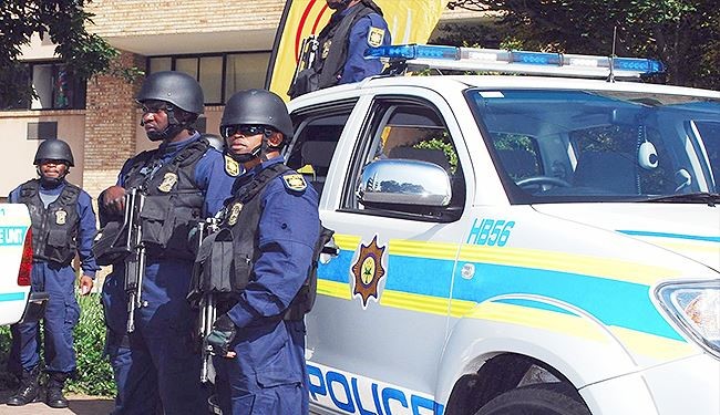 اتهام توأم بجنوب أفريقيا بالتخطيط لتفجير السفارة الأمريكية