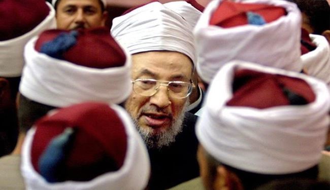 اماراتی‌ها شخصیت قرضاوی را لگدمال کردند!