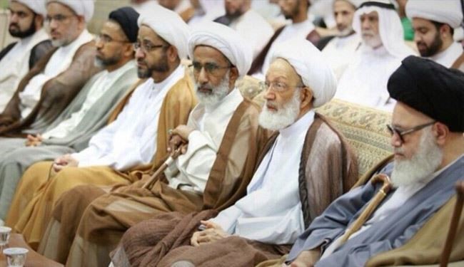 عوائل منطقة أبوصيبع بالبحرين تجدد العهد لكبار العلماء