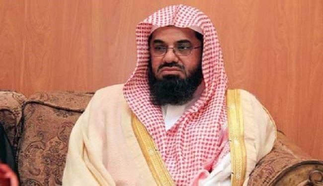 الشريم يطلب الدعاء لجنود السعودية الذين يقاتلون 