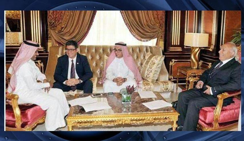 دورهمی منافقین و آل‌سعود در پوشش حج! +عکس